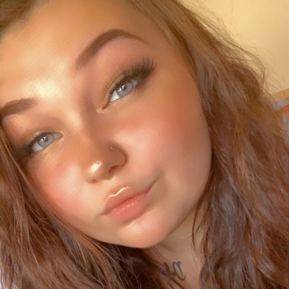 Meet your Posher, Lexi